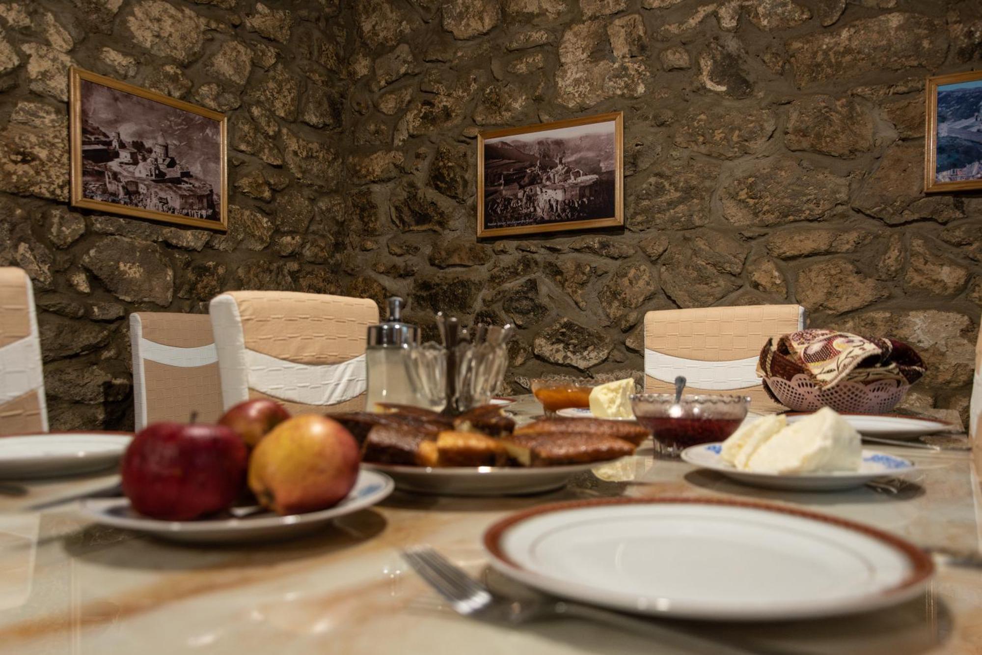 Aspet B&B Tatev Eksteriør billede